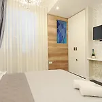 Silver & Gold Luxury