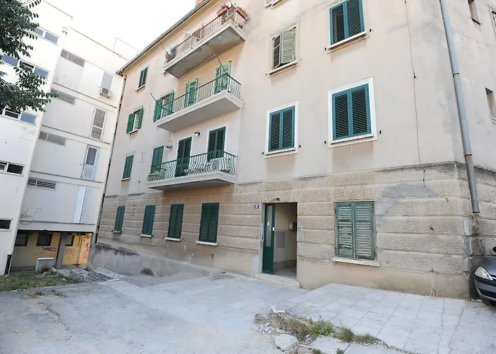 Silver & Gold Luxury Zadar