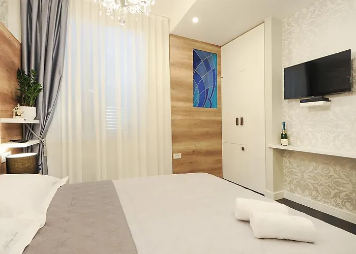 Guest house Silver & Gold Luxury